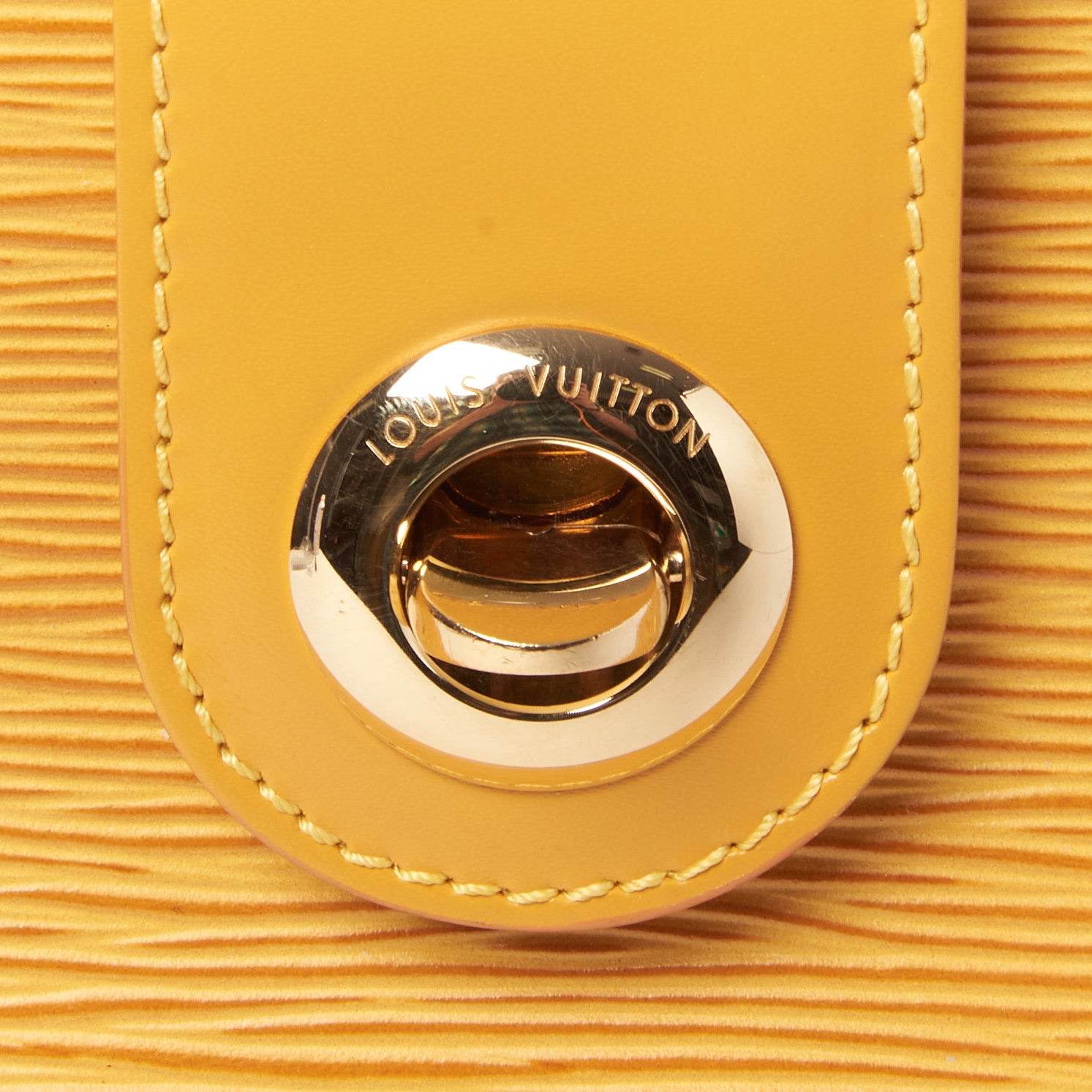 Louis Vuitton Epi Cluny Tassil 8 of 9