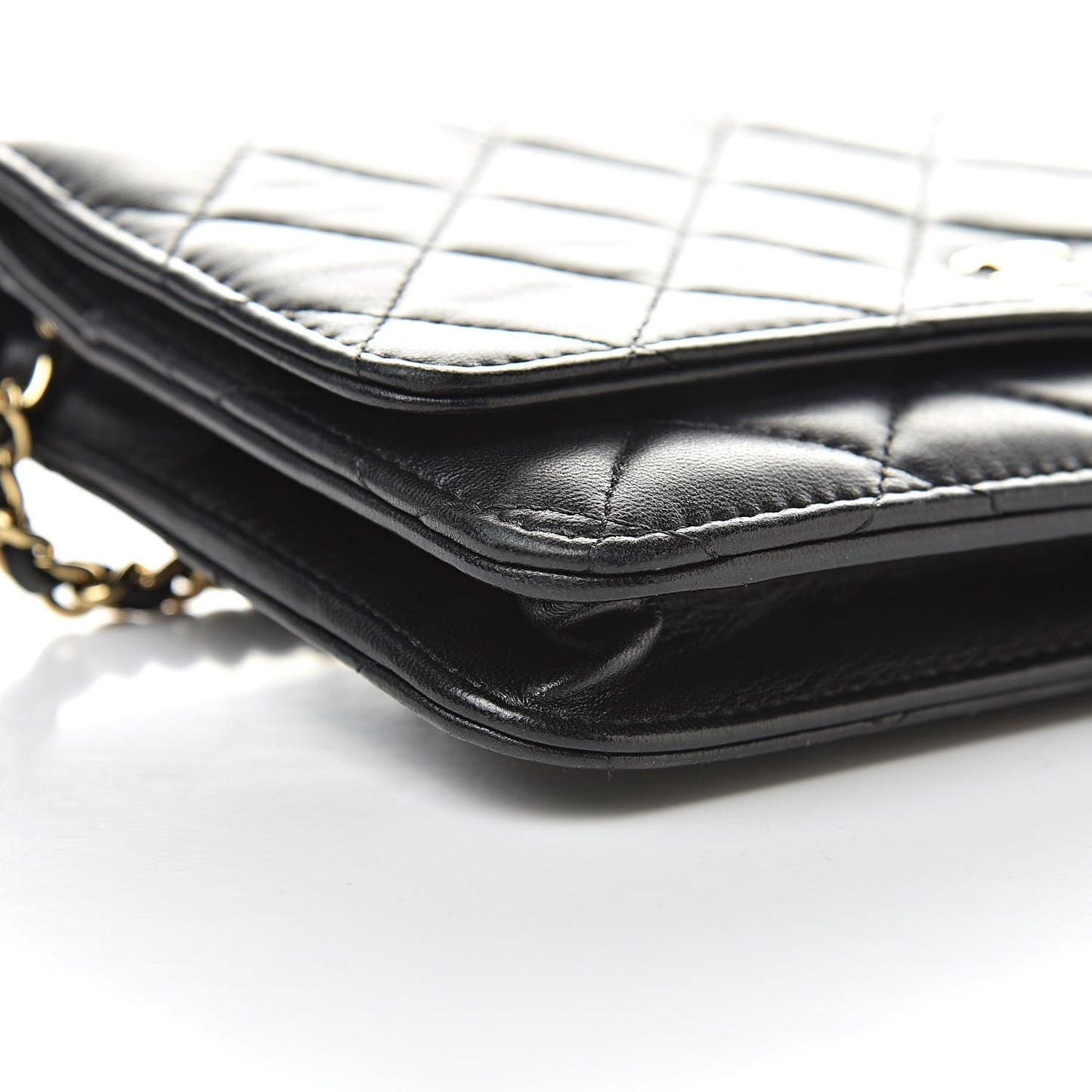 Lambskin Quilted Wallet On Chain WOC Black