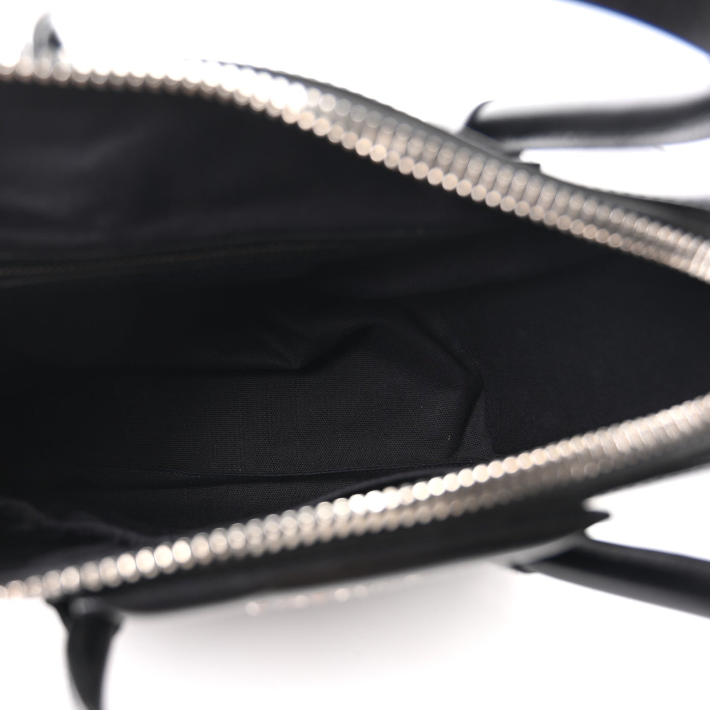 Shiny Lord Calfskin Small Antigona Black