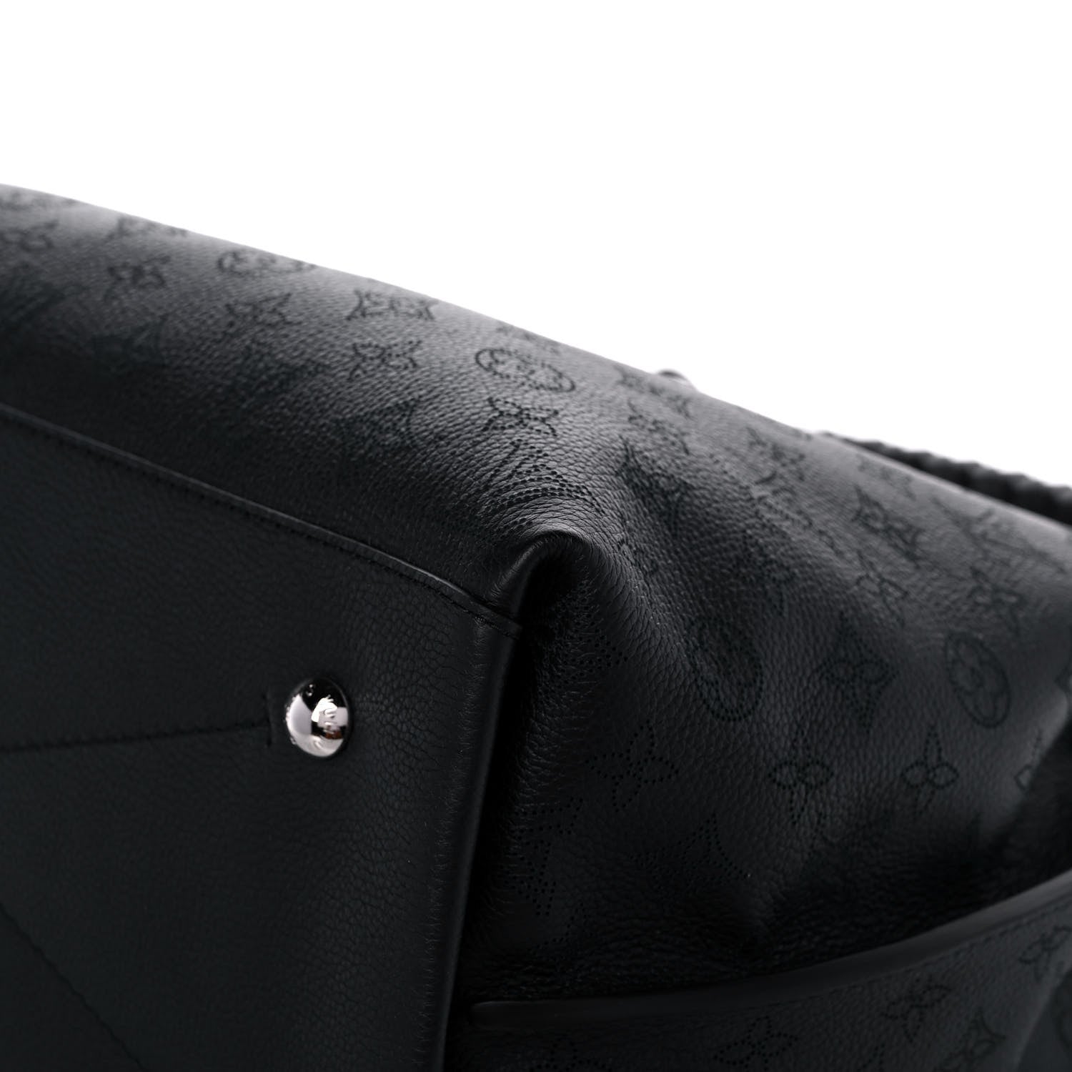 Louis Vuitton Mahina Carmel Hobo Black 10 of 12