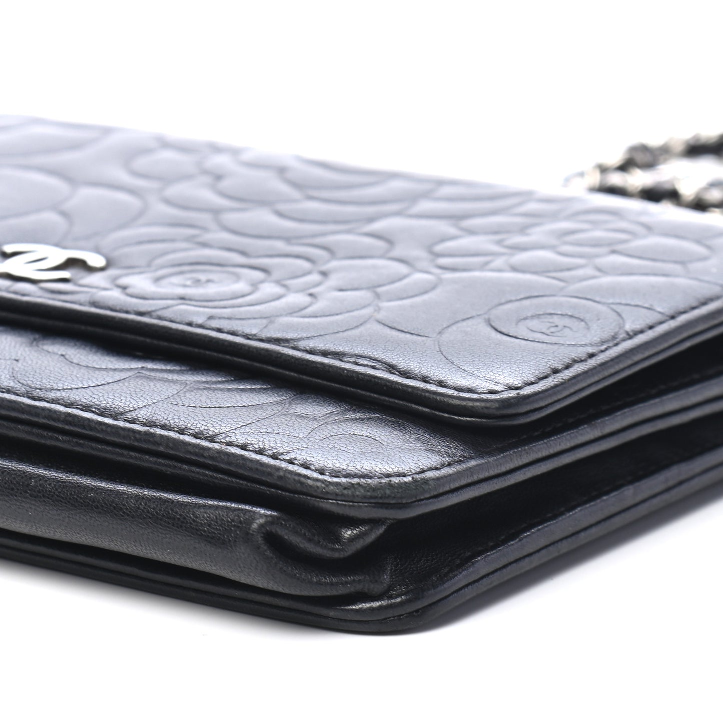 Lambskin Camellia Embossed Wallet On Chain WOC Black