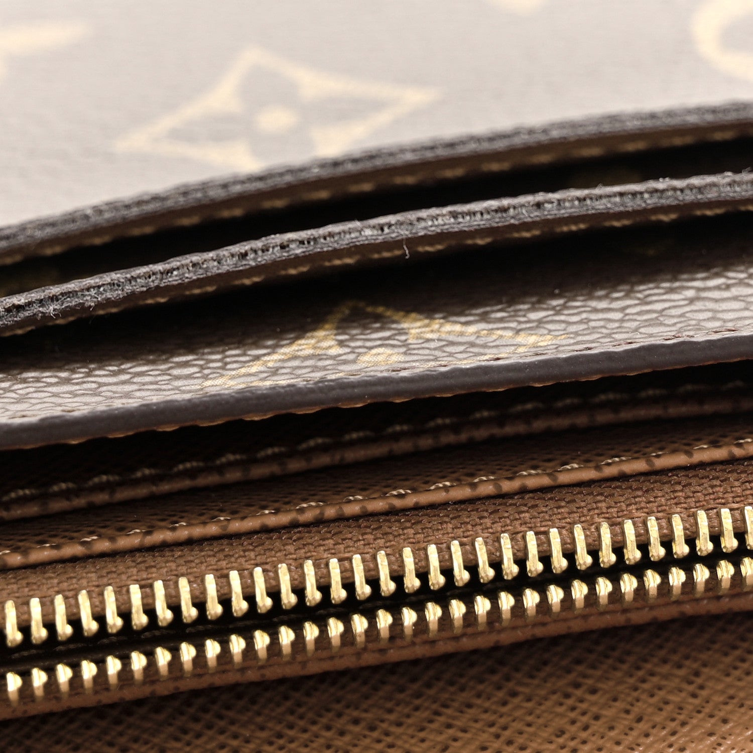 Louis Vuitton Monogram Sarah Wallet NM 10 of 11