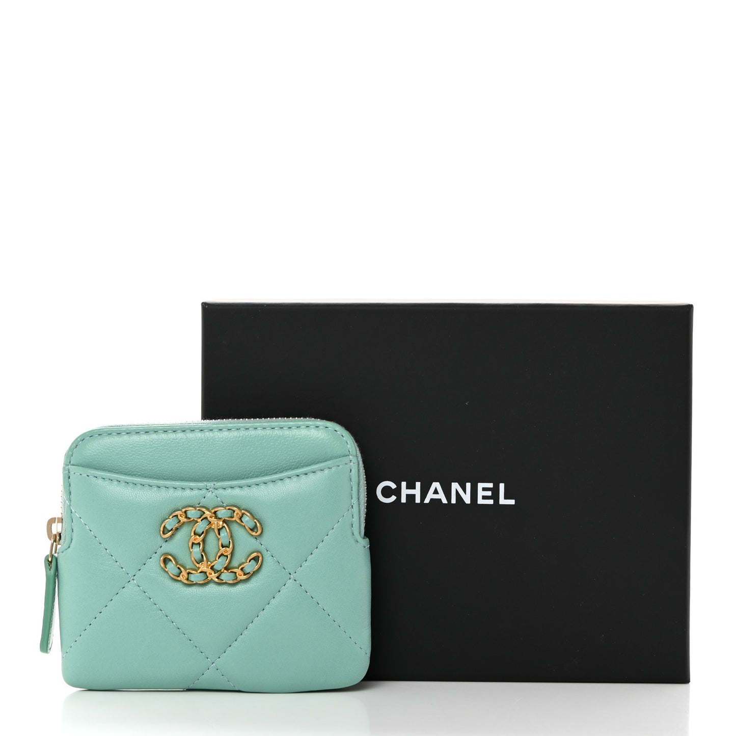 Lambskin Quilted Chanel 19 Zip Card Holder Wallet Light Green