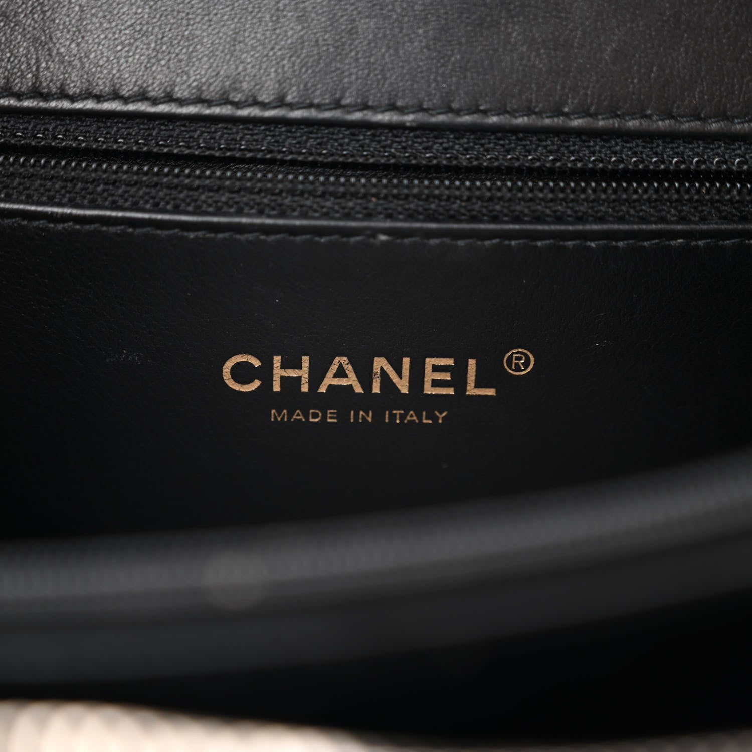 Chanel Caviar Quilted Medium CC Filigree Vanity Case Black 7 of 13