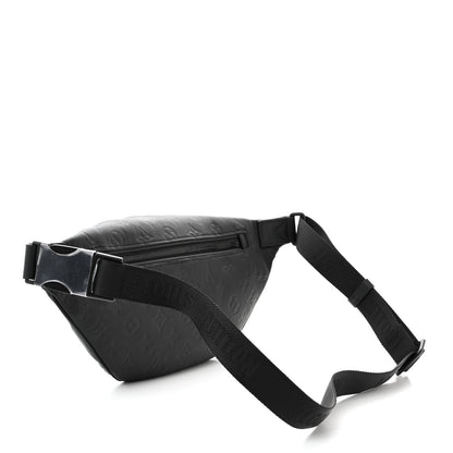 Louis Vuitton Calfskin Monogram Shadow Discovery Bumbag Black 3 of 9