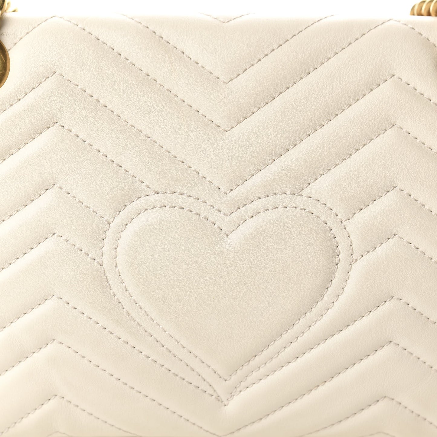 Calfskin Matelasse Small GG Marmont Shoulder Bag White