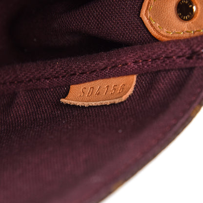 Louis Vuitton Monogram Favorite MM 8 of 11
