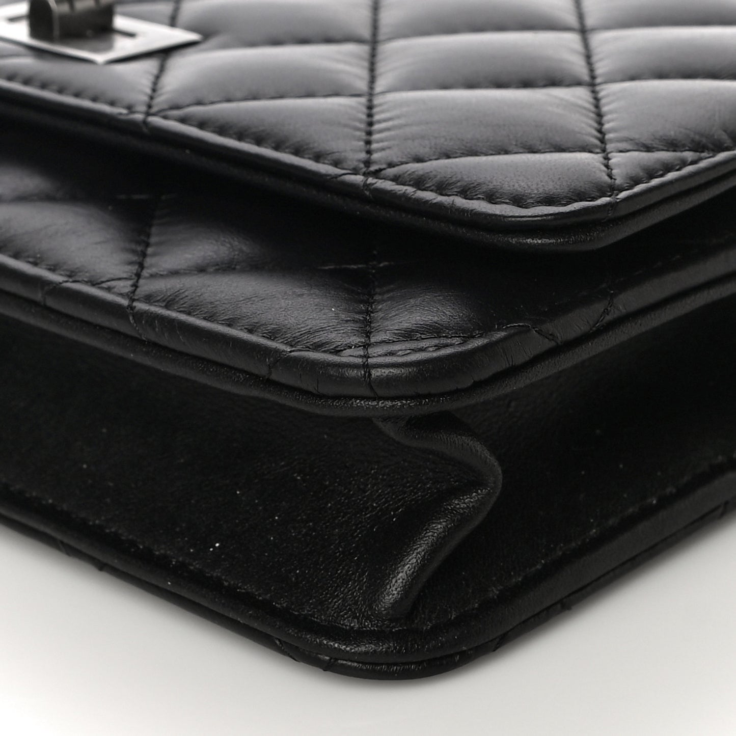 Aged Calfskin Quilted Reissue Wallet On Chain WOC Black