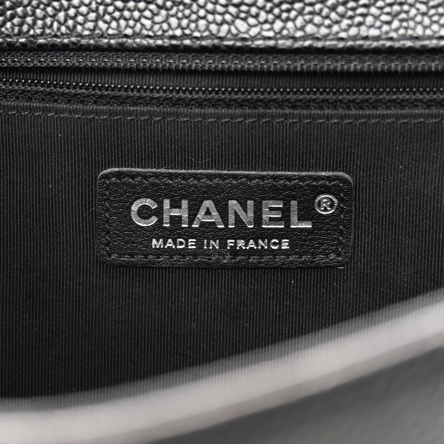 Caviar Quilted New Medium Boy Flap Black