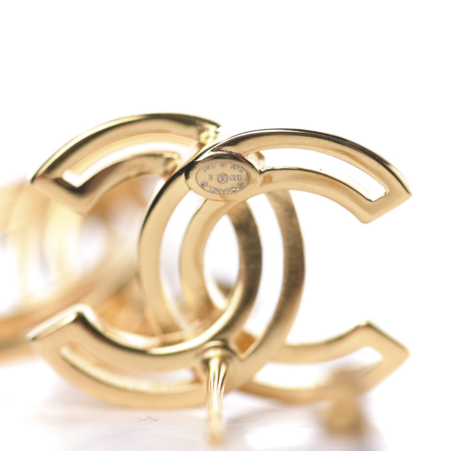 Chanel Metal Obazine CC Earrings Gold 3 of 3