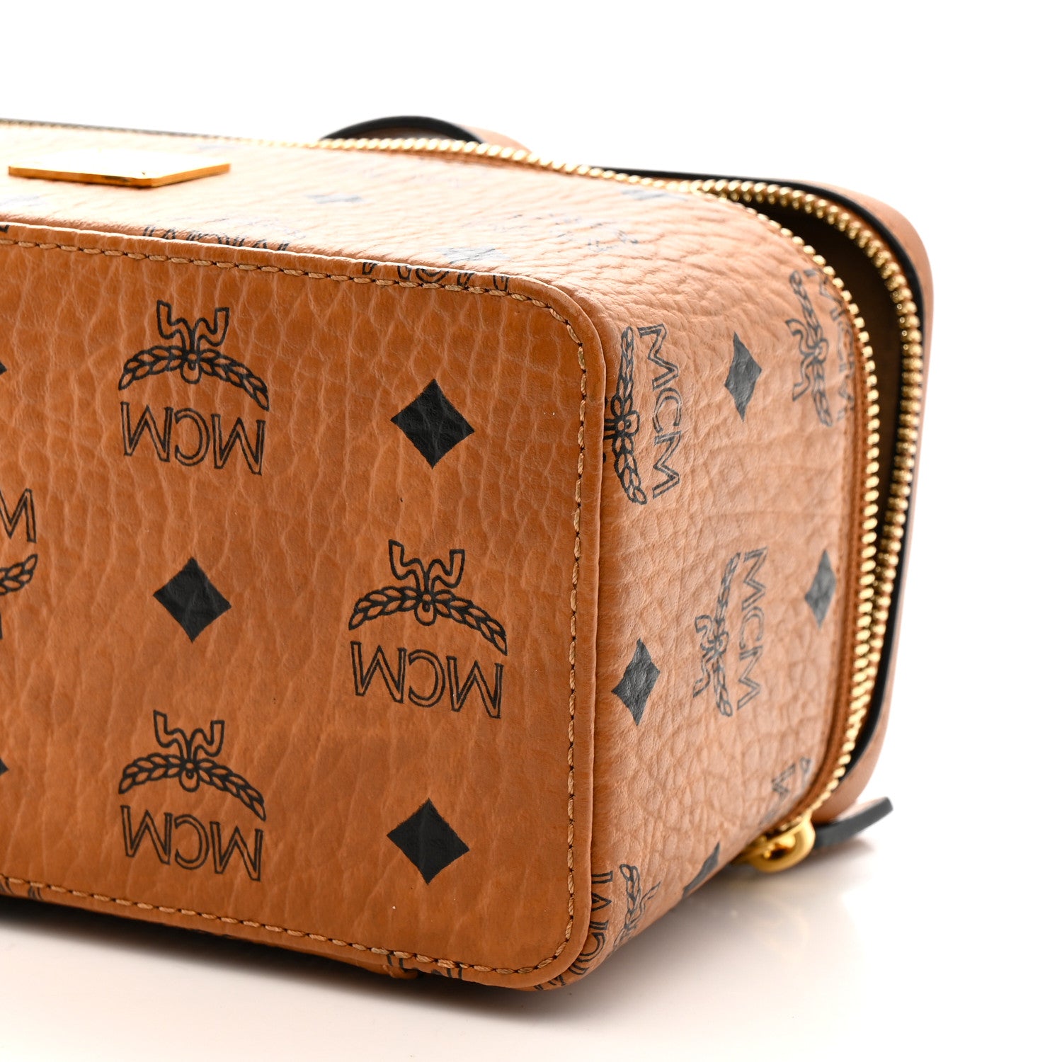 MCM Visetos Rockstar Vanity Case Cognac 9 of 10