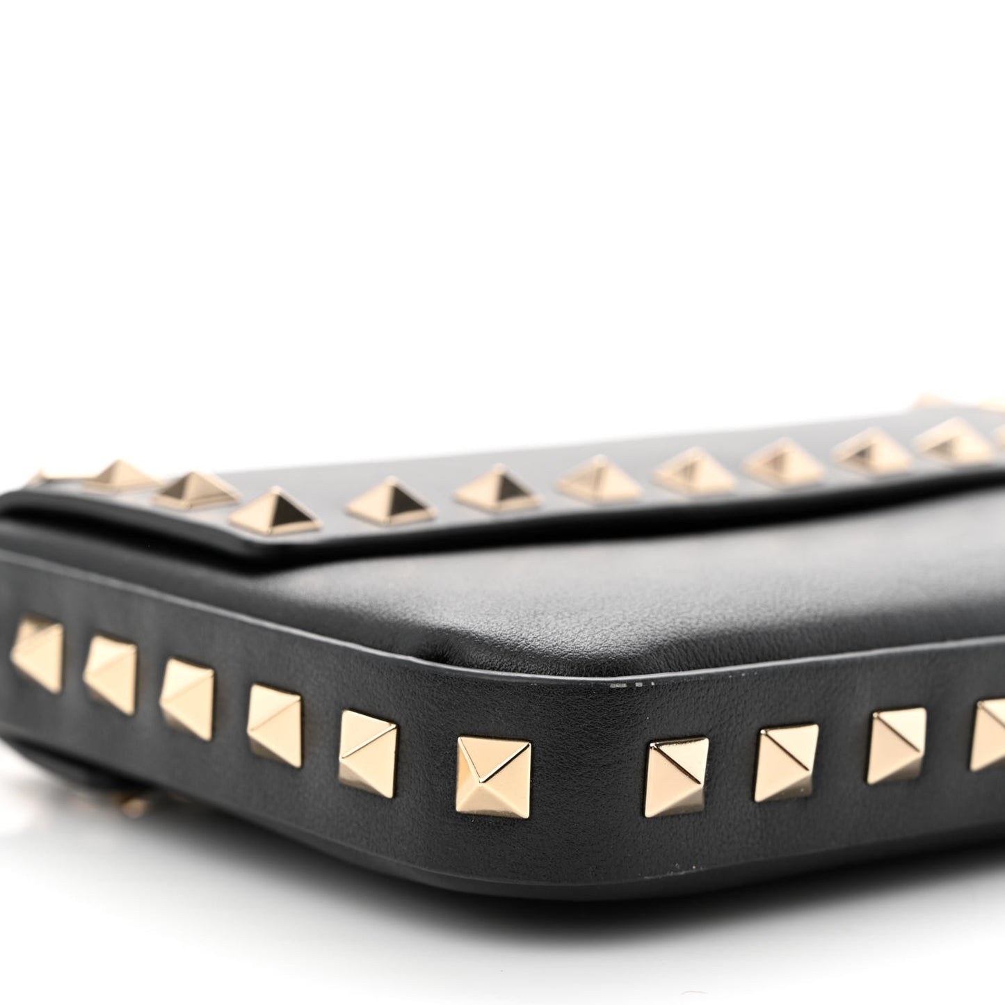 Grainy Calfskin Rockstud Crossbody Pouch Black