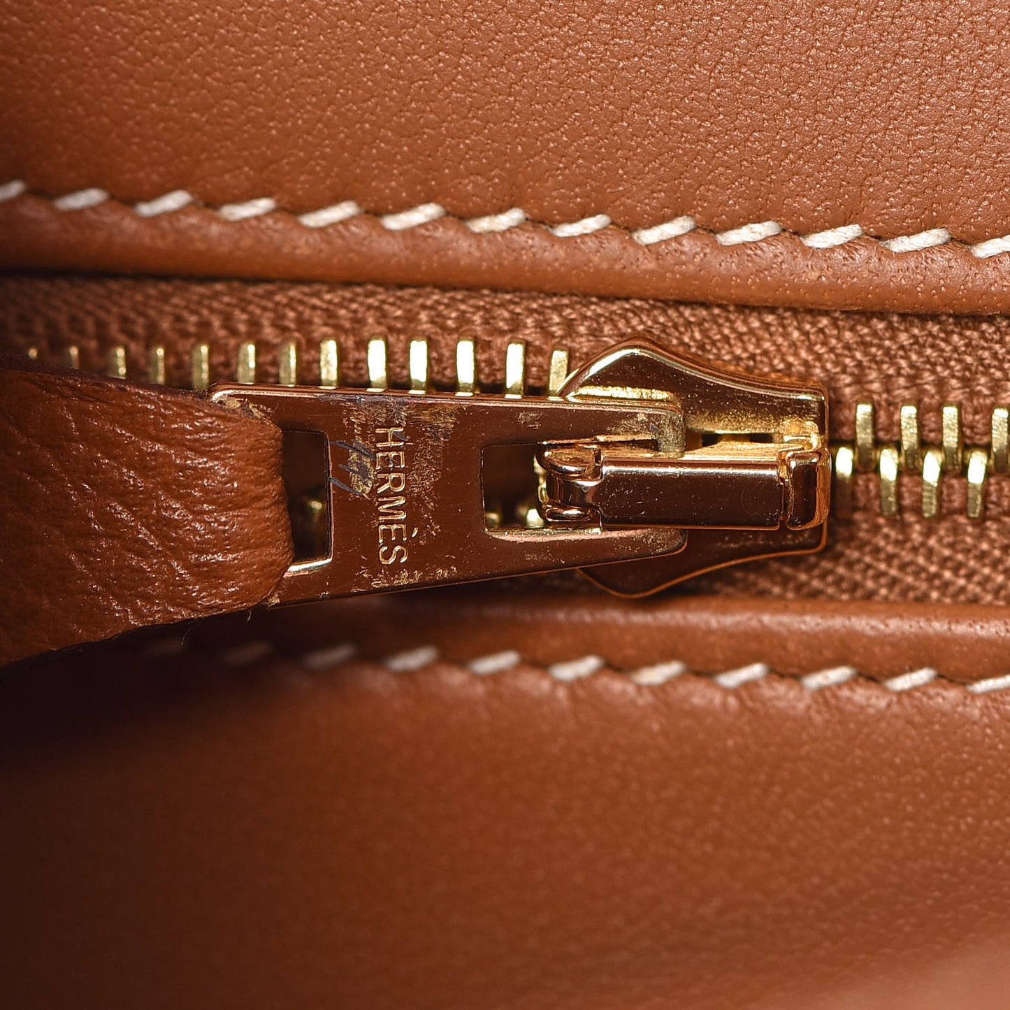 Epsom Constance 24 Gold