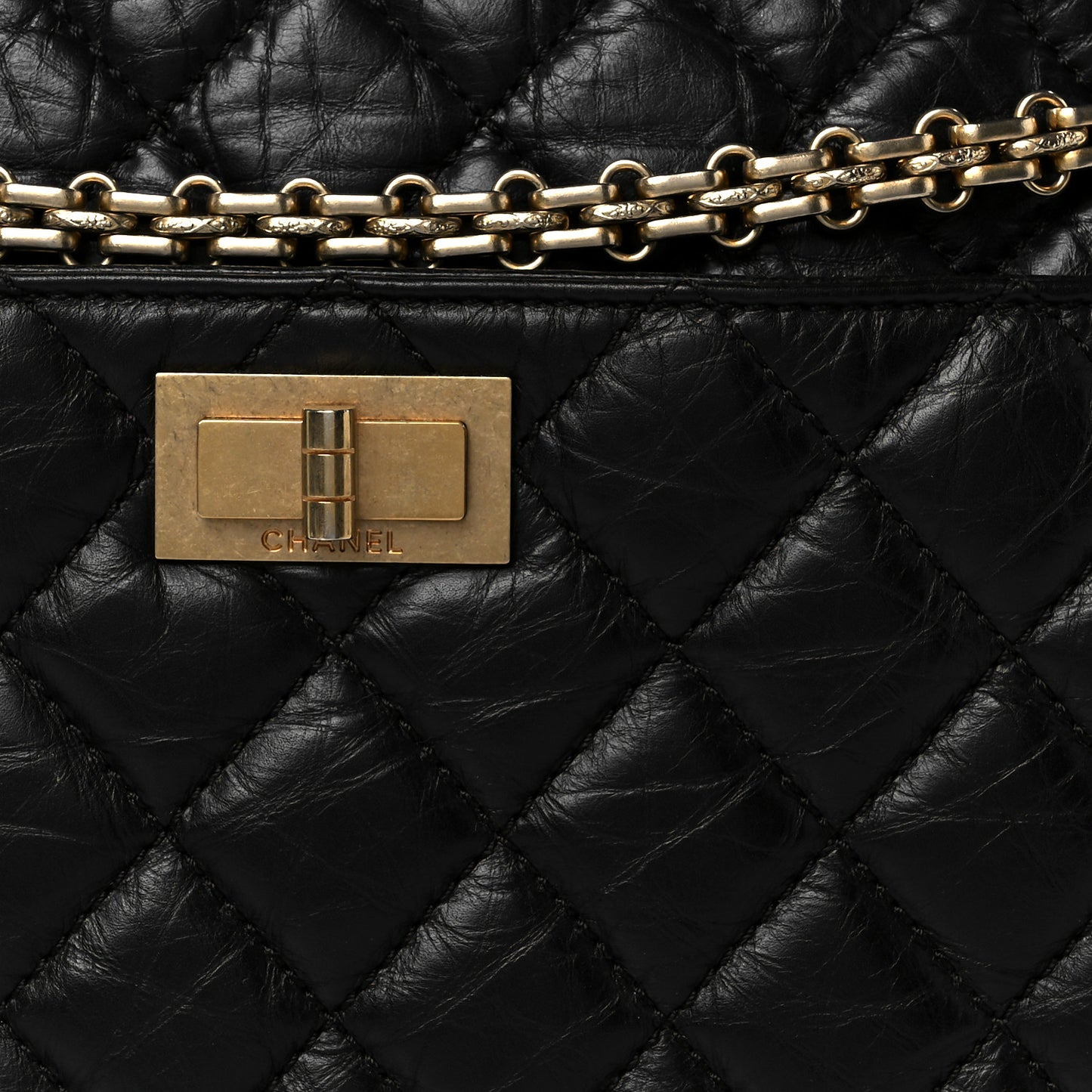 Aged Calfskin Quilted Medium Reissue Camera Case Black