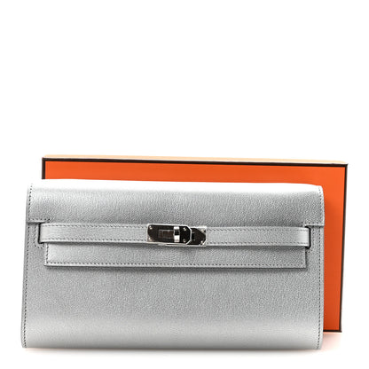 Hermes Metallic Chevre Chamkilight Kelly Wallet To Go Argent 10 of 10