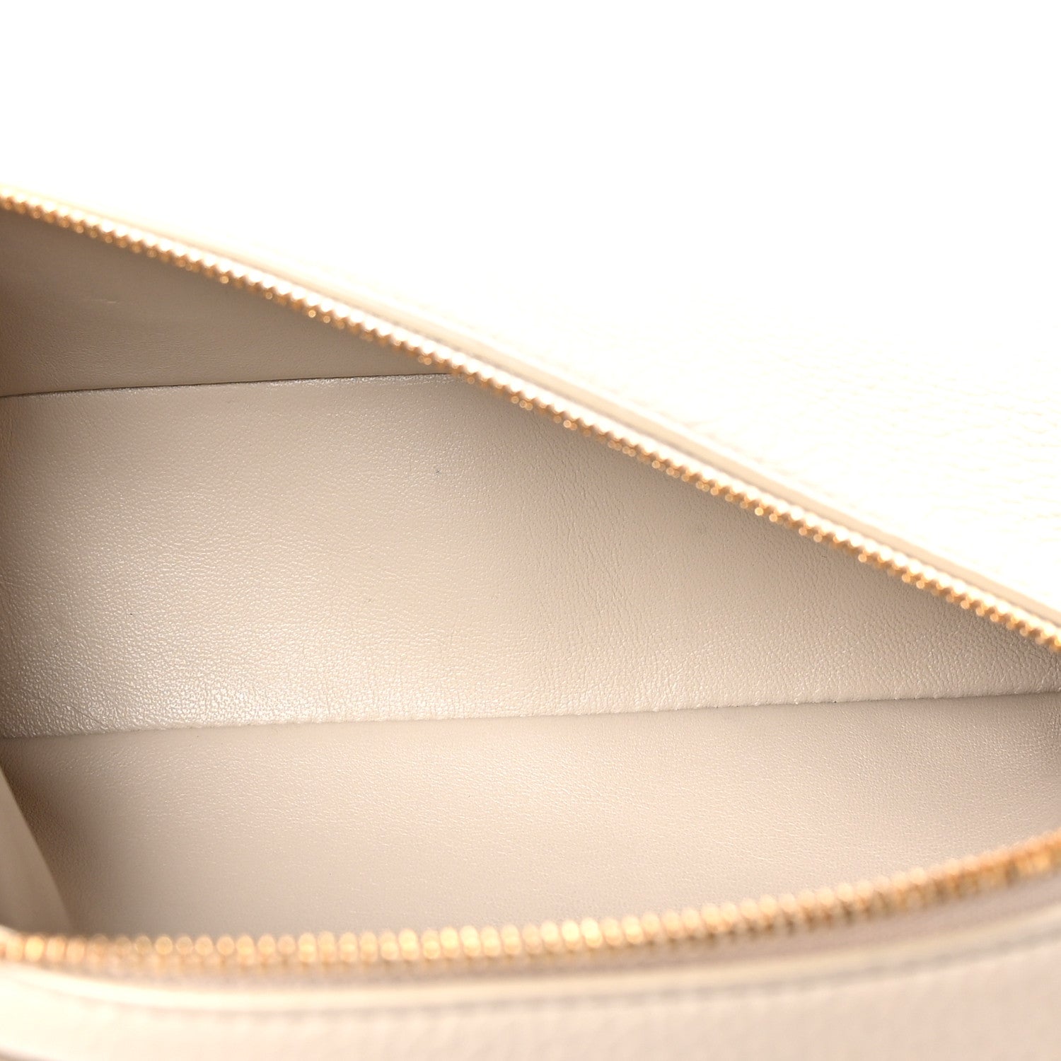Loro Piana Grained Calfskin Extra Pocket L19 Light Travertine 5 of 9