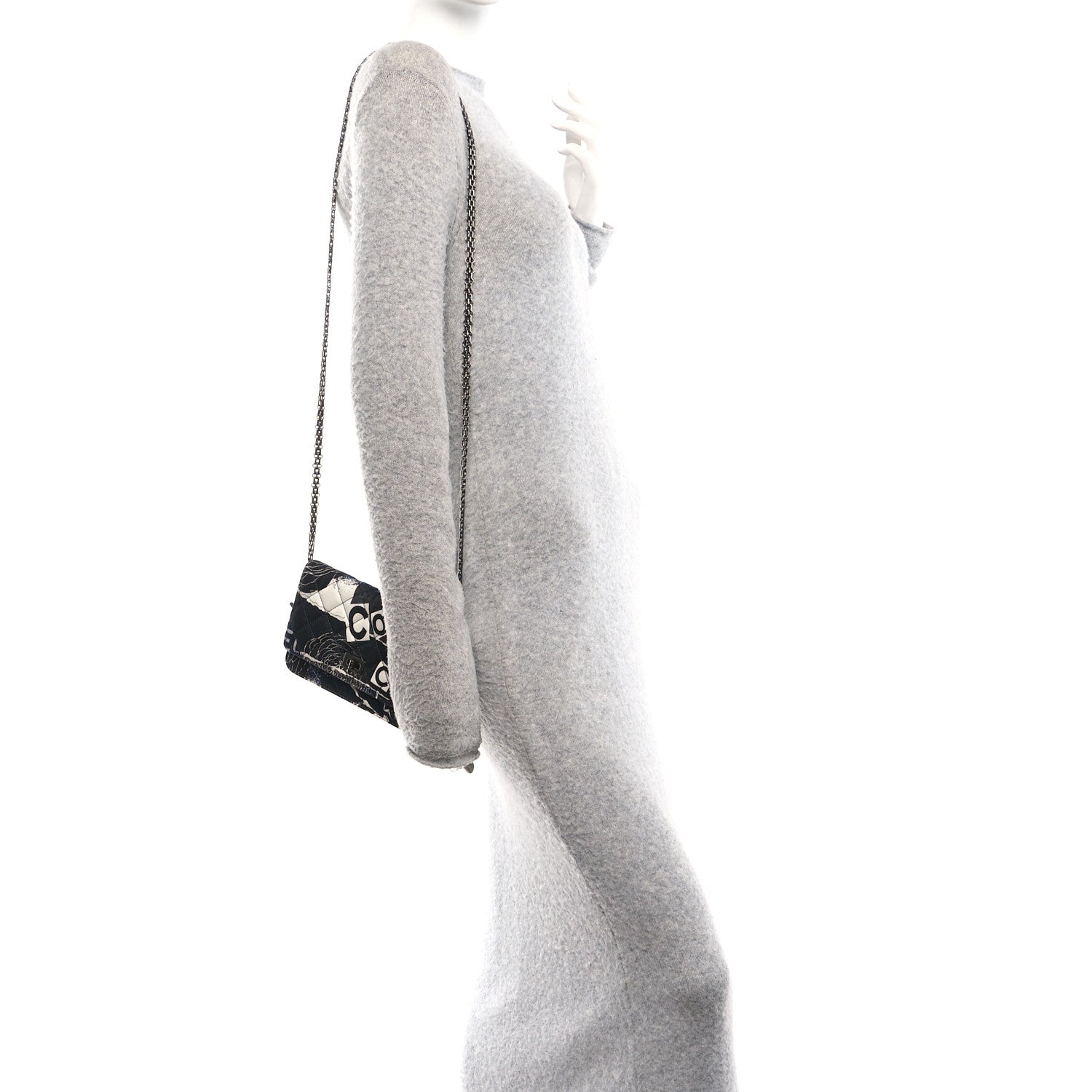 Chanel Canvas Printed Quilted 2.55 Reissue Wallet On Chain WOC White Black Navy Blue 2 of 10