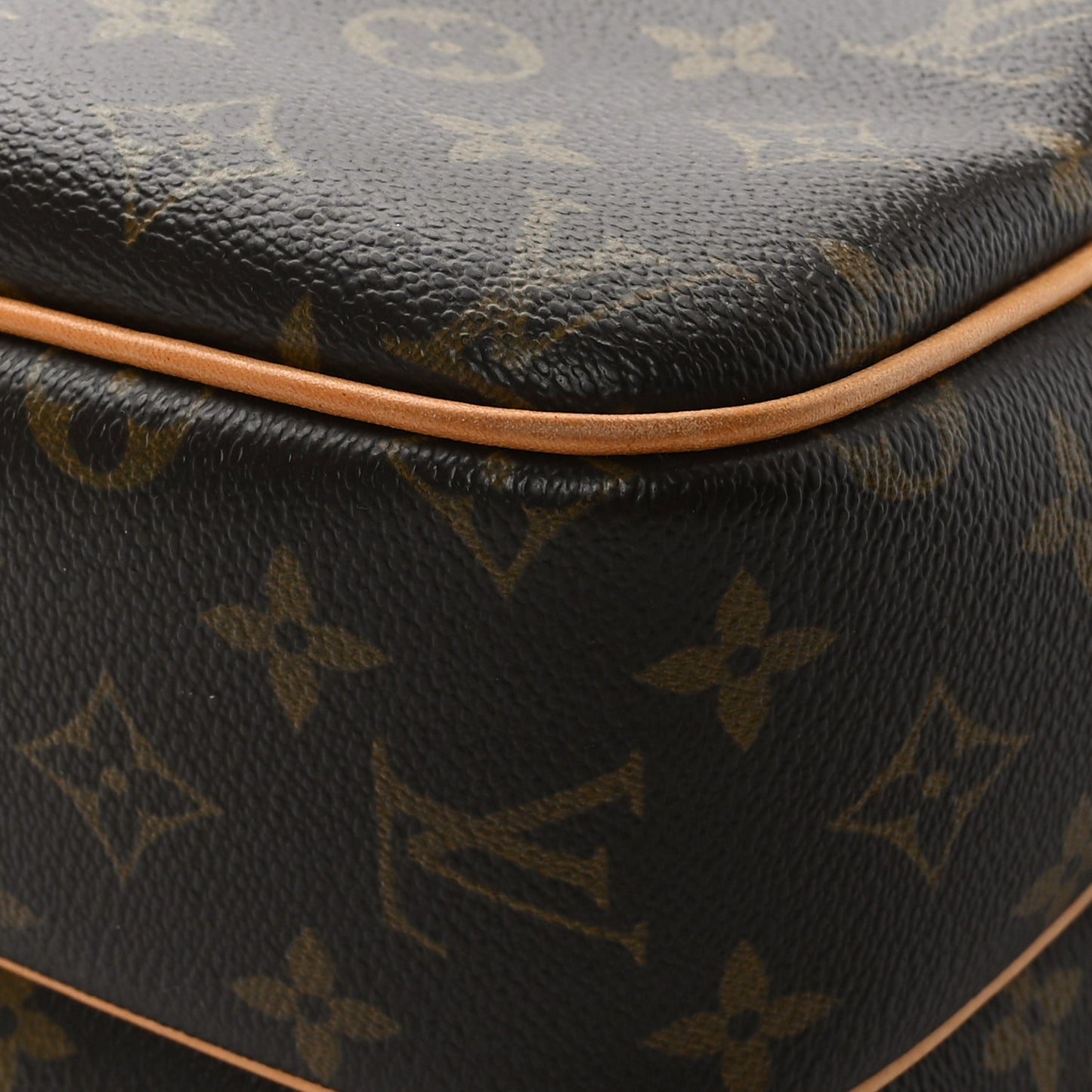Monogram Reporter PM