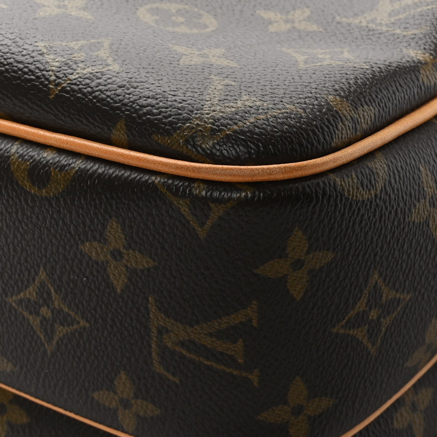 Louis Vuitton Monogram Reporter PM 11 of 11