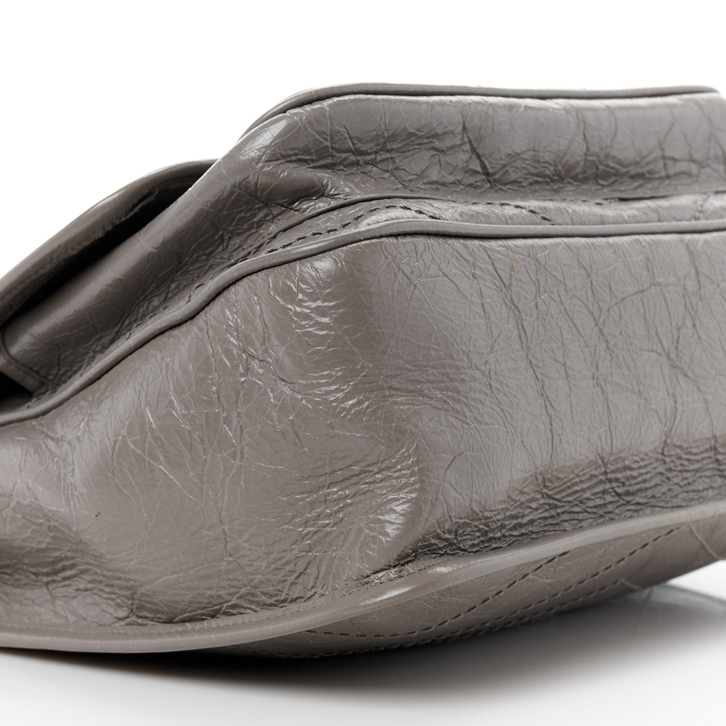 SAINT LAURENT Crinkled Calfskin Matelasse Monogram Medium Niki Chain Satchel Fog