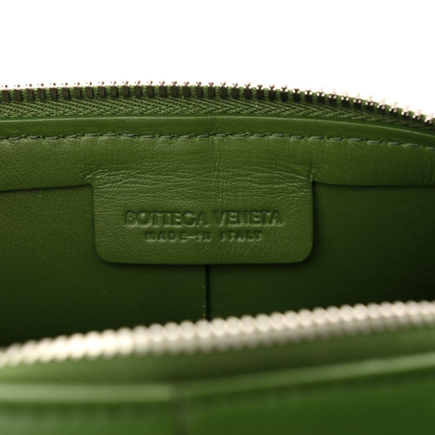 Bottega Veneta Calfskin Maxi Intrecciato Cassette Camera Bag Avocado 6 of 11