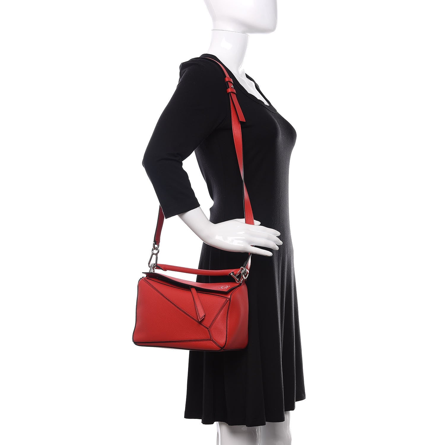 Loewe Calfskin Small Puzzle Bag Scarlet 2 of 9