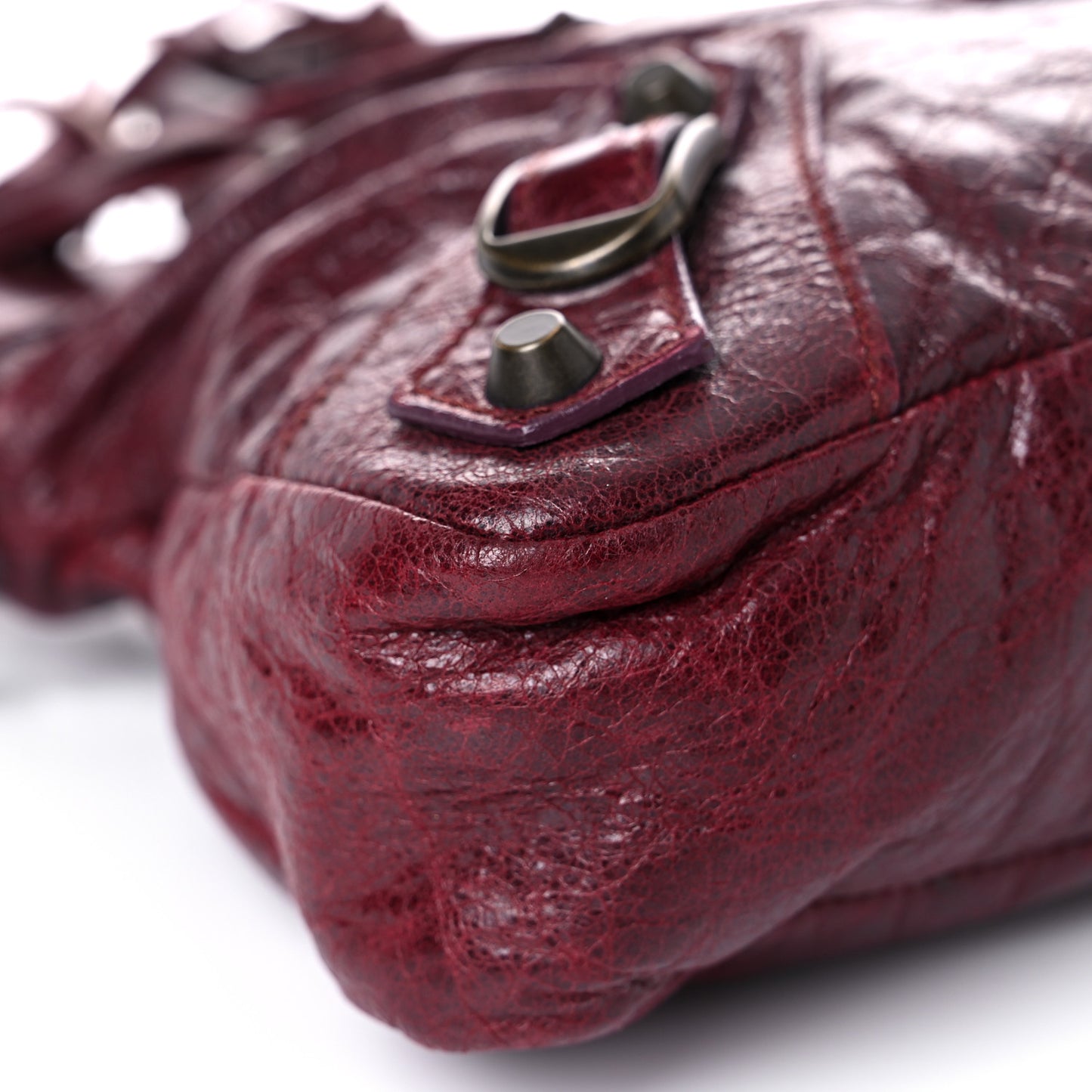 Chevre Classic Hardware First Bordeaux