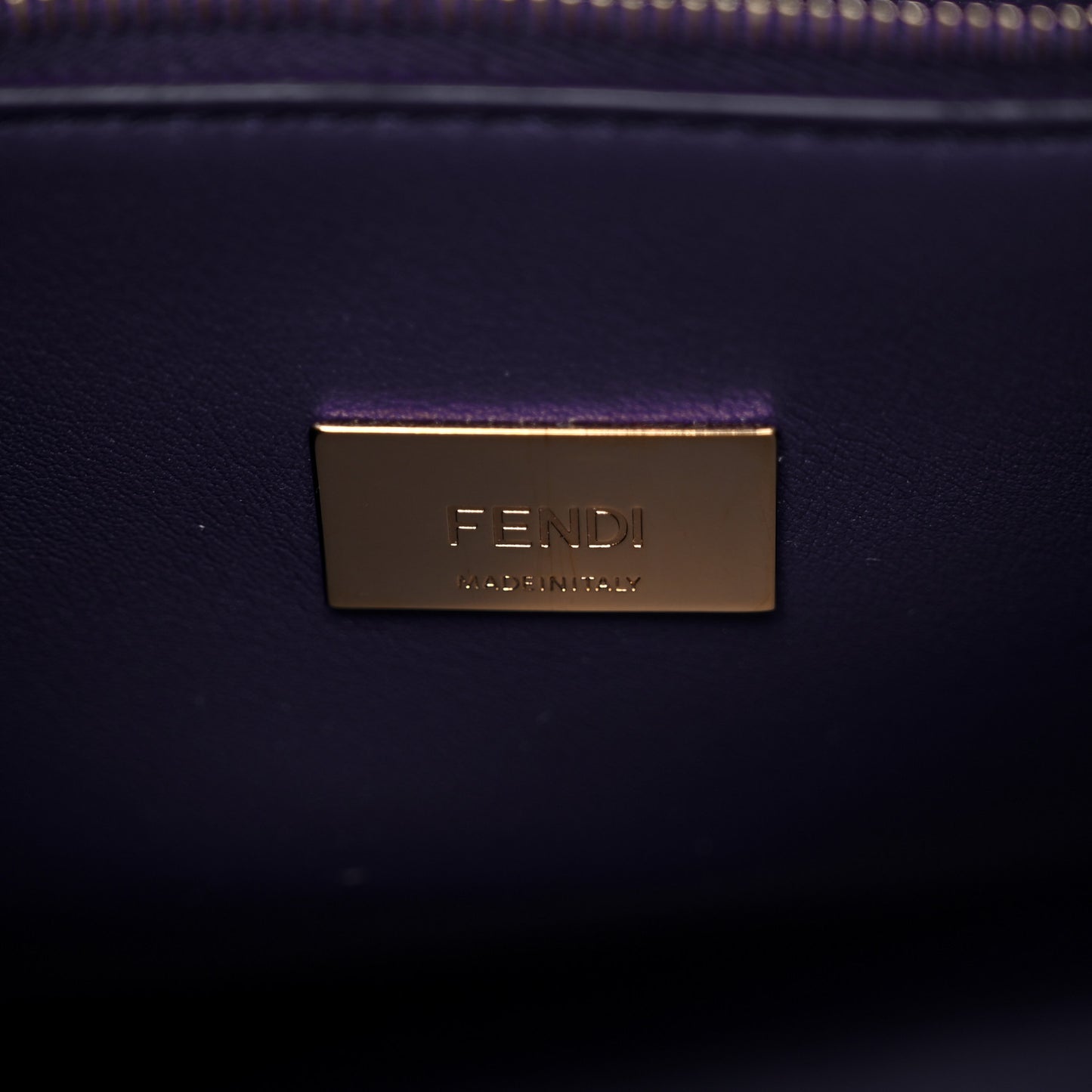 Vitello Tahiti Burro Bi-Color Medium Peekaboo Iconic Essentially Satchel Maya