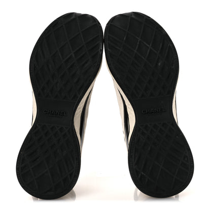 Chanel Fabric Suede Calfskin CC Sneakers 39.5 White Black 7 of 12
