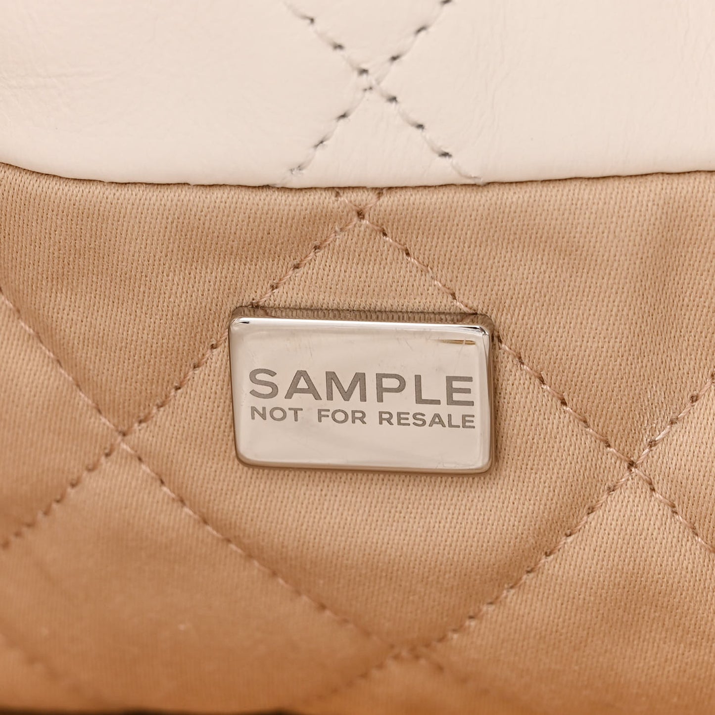 Shiny Calfskin Quilted Chanel 22 White