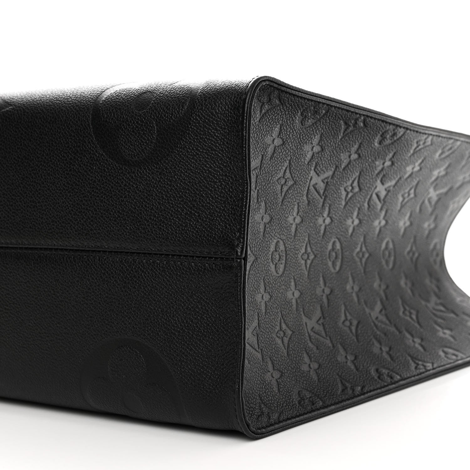 Louis Vuitton Empreinte Monogram Giant Onthego GM Black 9 of 10