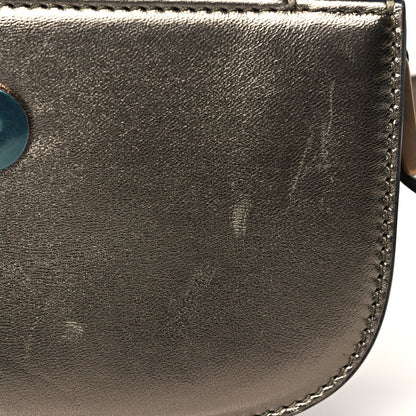 Valentino Garavani Metallic Nappa Small Supervee Crossbody Bag Silber 11 of 15