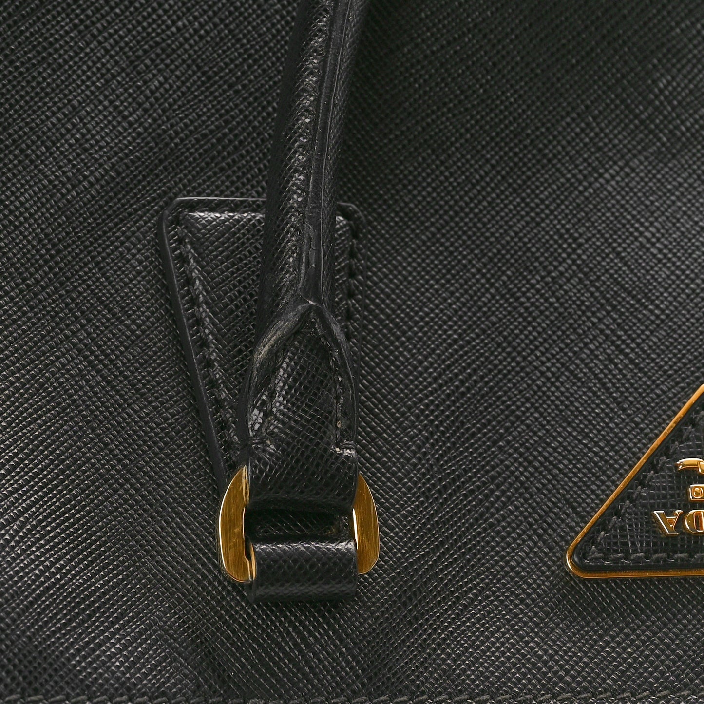 Saffiano Lux Large Galleria Double Zip Tote Black