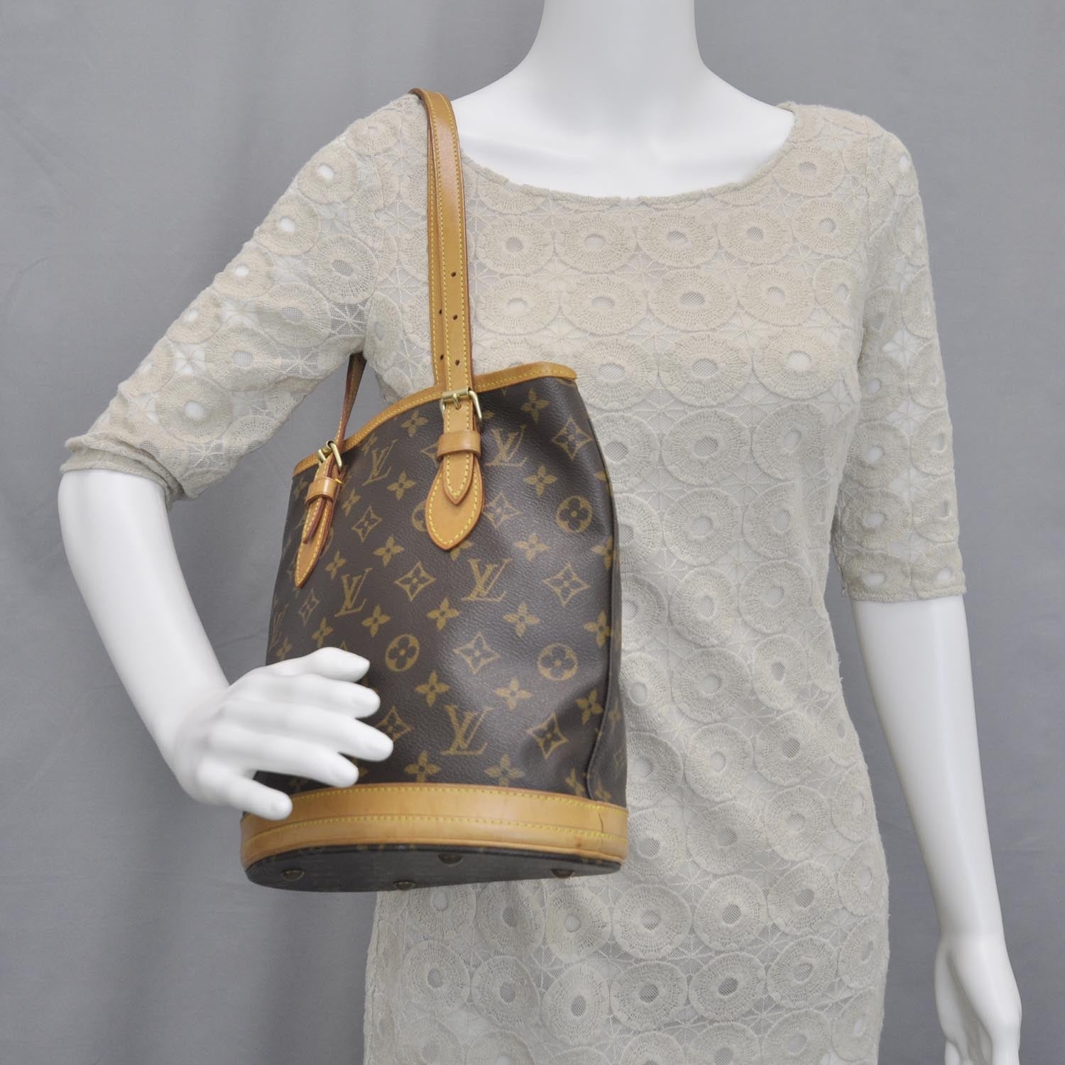 Louis Vuitton Monogram Petit Bucket 23 2 of 9
