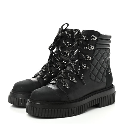 Chanel Calfskin Grosgrain Quilted Lace Up Boots 39 Black Grey 4 of 9
