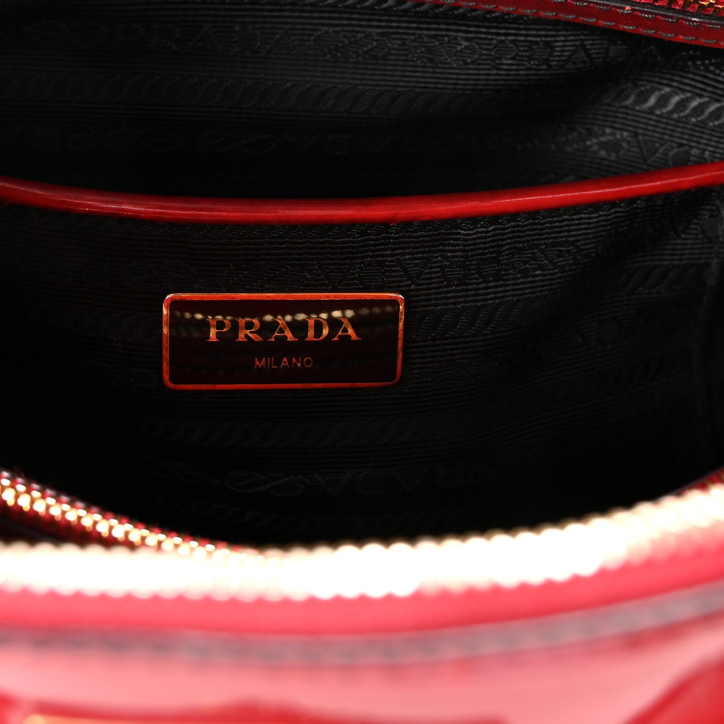 Spazzolato Medium Promenade Tote Scarlatto Fume