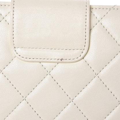Chanel Sheepskin Quilted Beauty Lock Clutch White 8 of 9