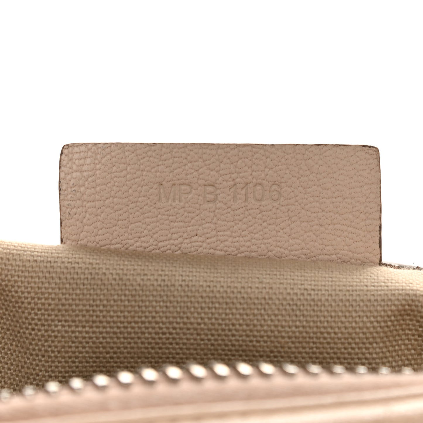Sugar Goatskin Medium Antigona Nude