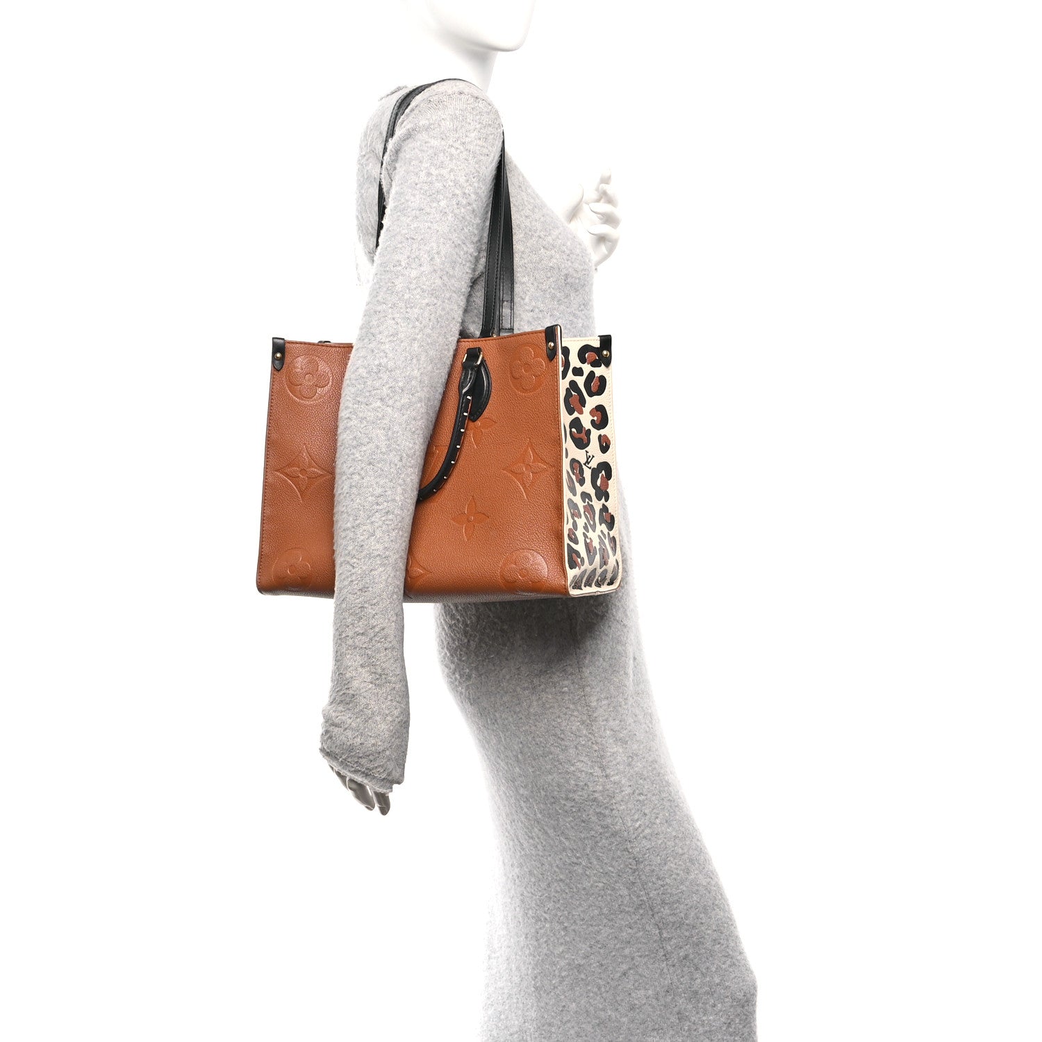 Louis Vuitton Empreinte Monogram Giant Wild At Heart Onthego MM Caramel 2 of 9