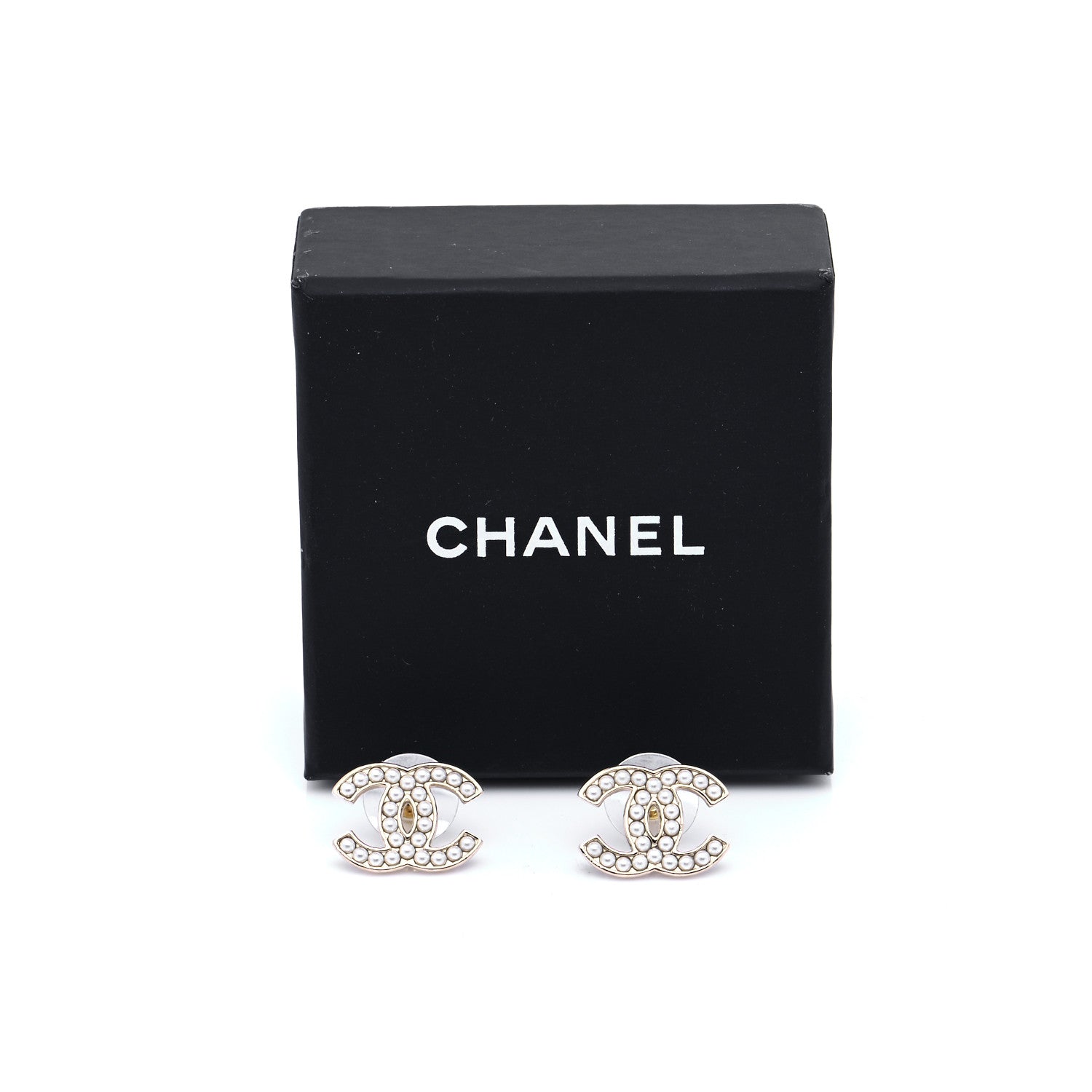 Chanel Pearl CC Earrings Gold 5 of 5