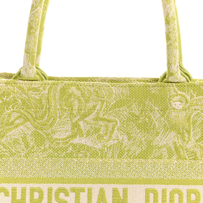 Christian Dior Canvas Embroidered Medium Dioriviera Toile De Jouy Book Tote D-Lite Green 9 of 13