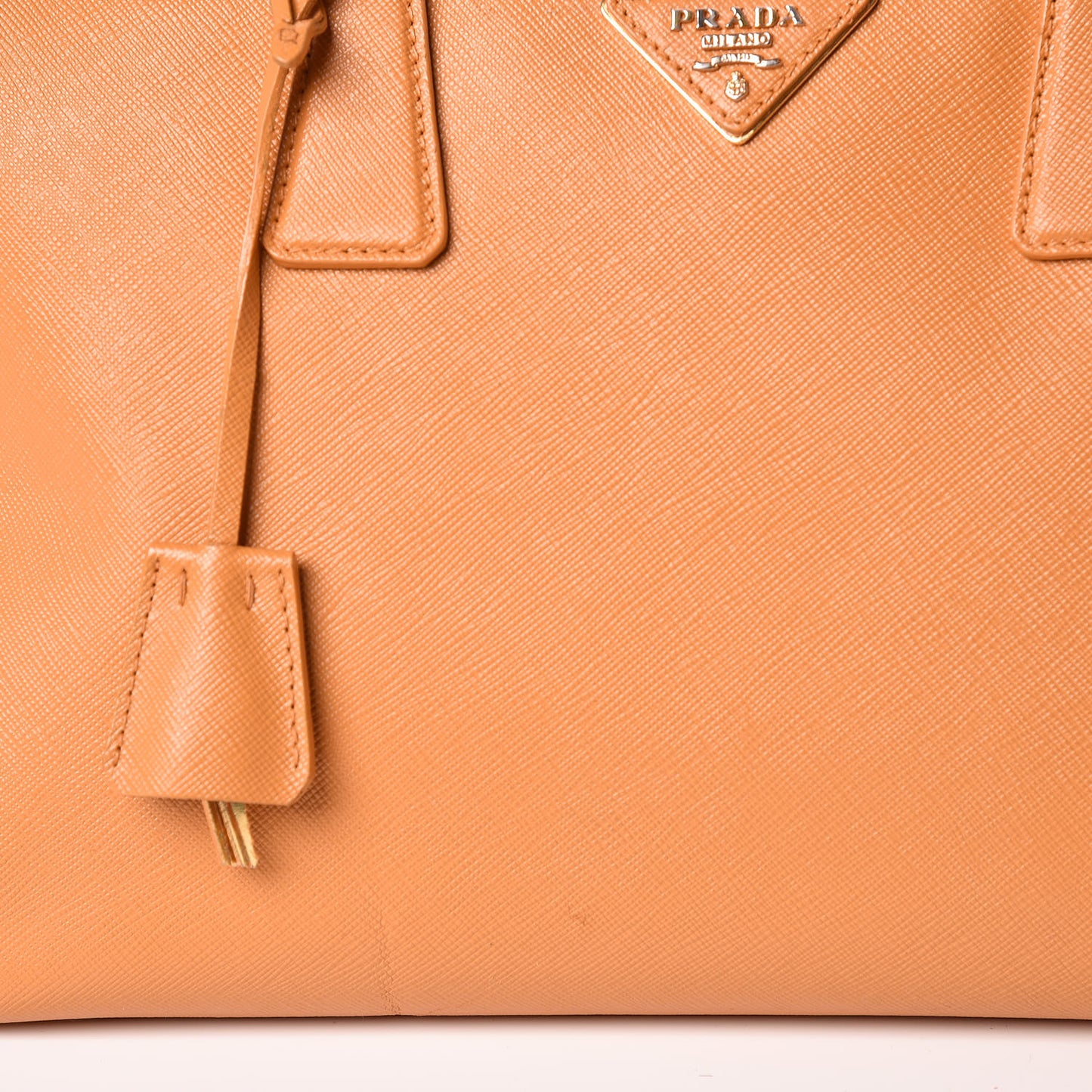 Saffiano Lux Bowler Ocra