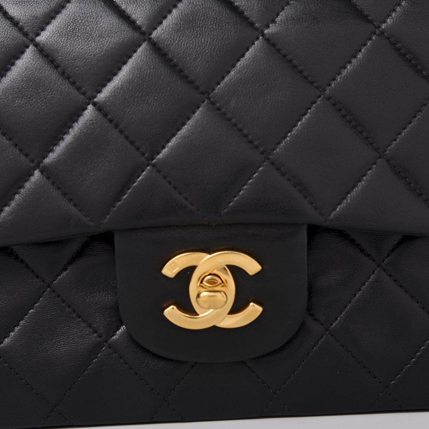 Lambskin Quilted Medium Double Flap Black