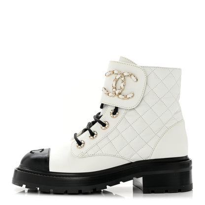 Chanel Shiny Goatskin Calfskin Quilted Lace Up Combat Boots 36 White Black 1 of 8
