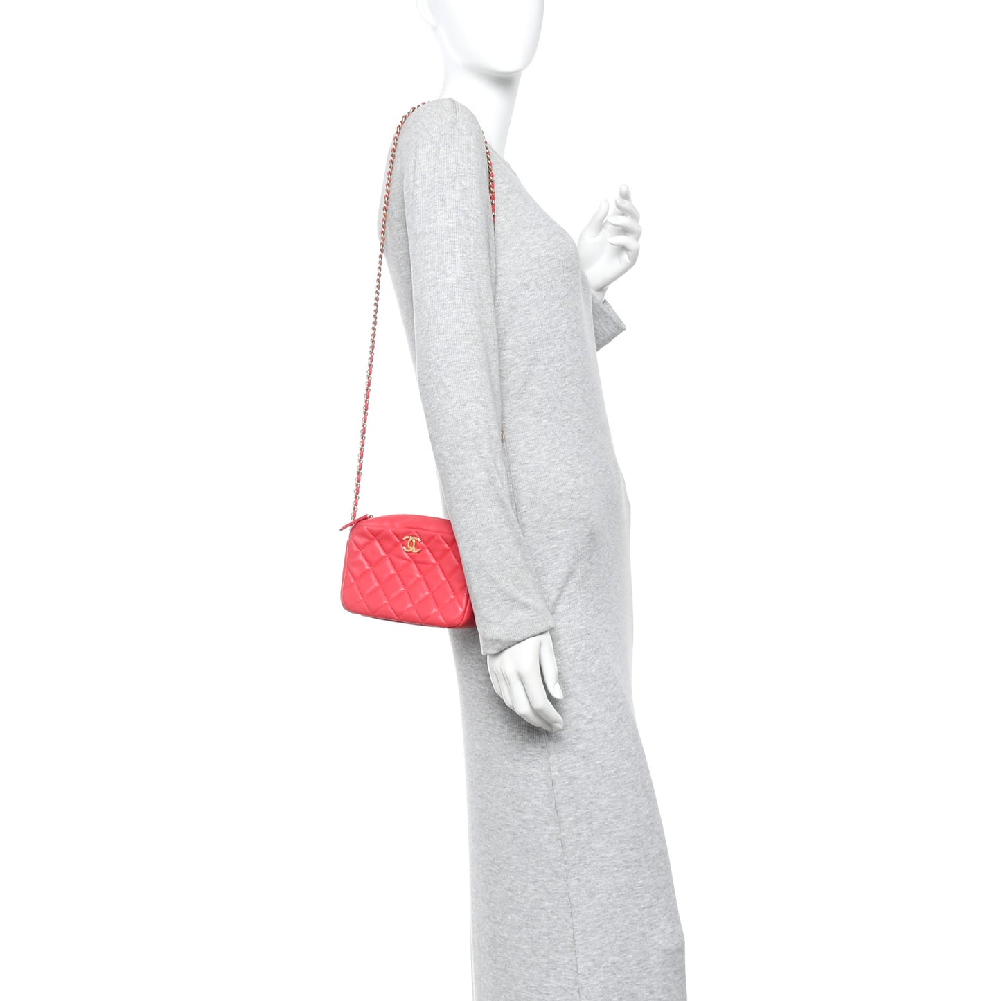 Lambskin Quilted CC Pearl Crush Camera Case Red