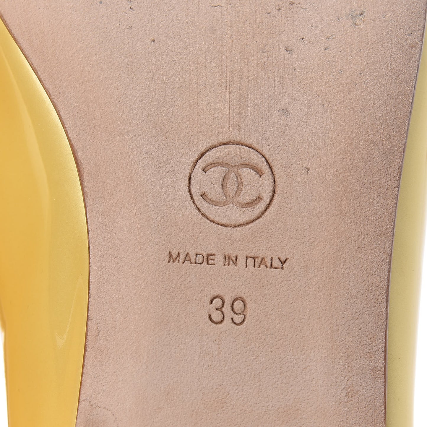 Calfskin Patent CC Cap Toe Ballerina Flats 39 Yellow