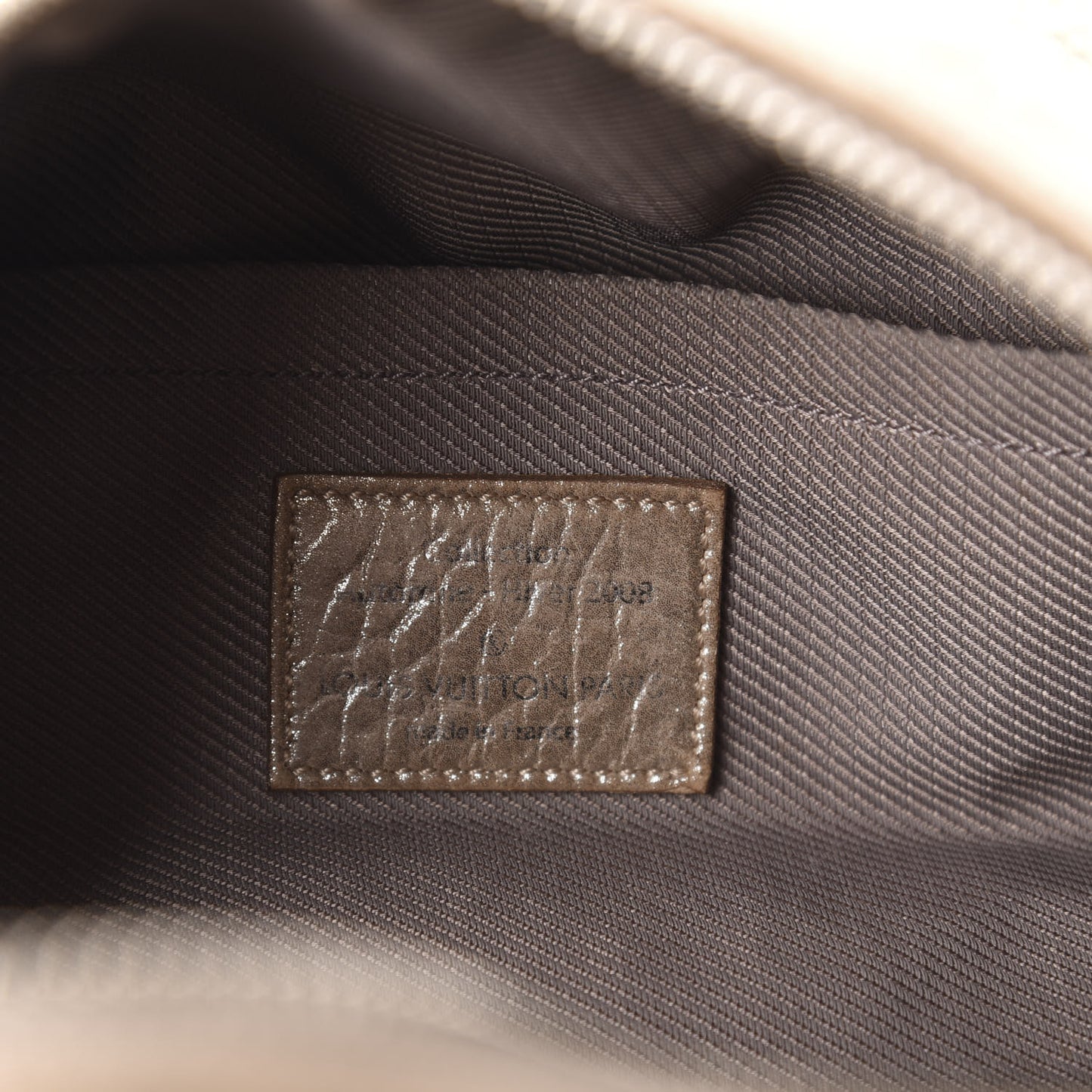 Monogram Shimmer Comete Peach