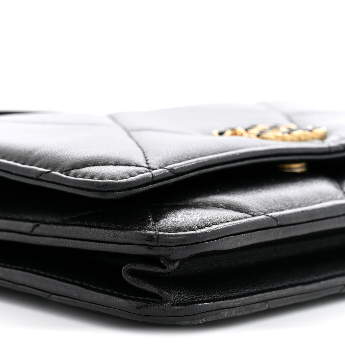 Lambskin Quilted Chanel 19 Wallet On Chain WOC Black