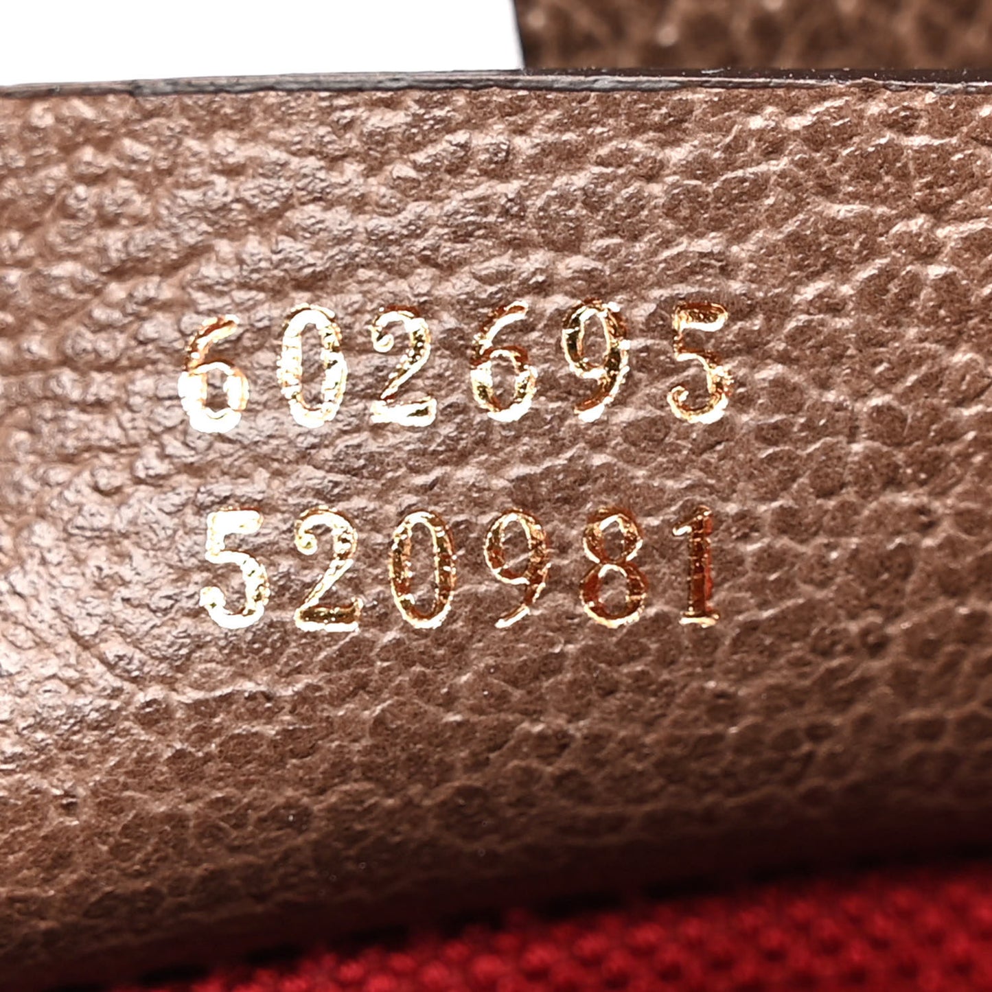 X DISNEY GG Supreme Monogram Donald Duck Small Interlocking G Belt Bag 90 36 Beige Multicolor New Acero