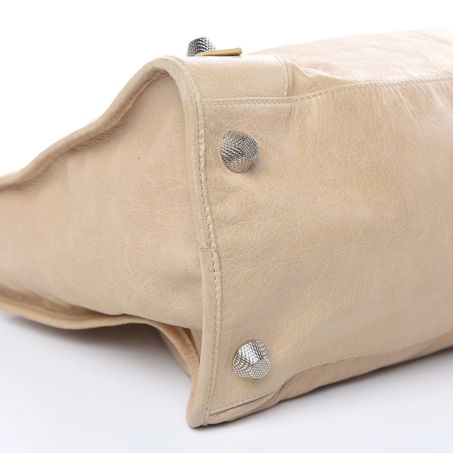 Agneau Giant 21 Silver Hardware Work Sahara